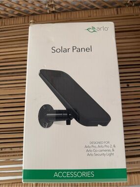 Arlo Solar Panel - Arlo Pro, Pro 2 and Arlo Go Compatible VMA4600-10000S - Black